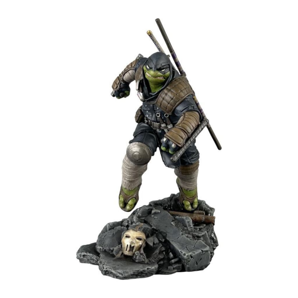 TMNT Gallery The Last Ronin Figure Diorama (Pre Order)